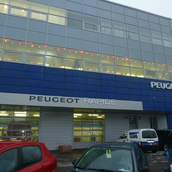 Авес-Пежо. Москва, ул. Обручева-3